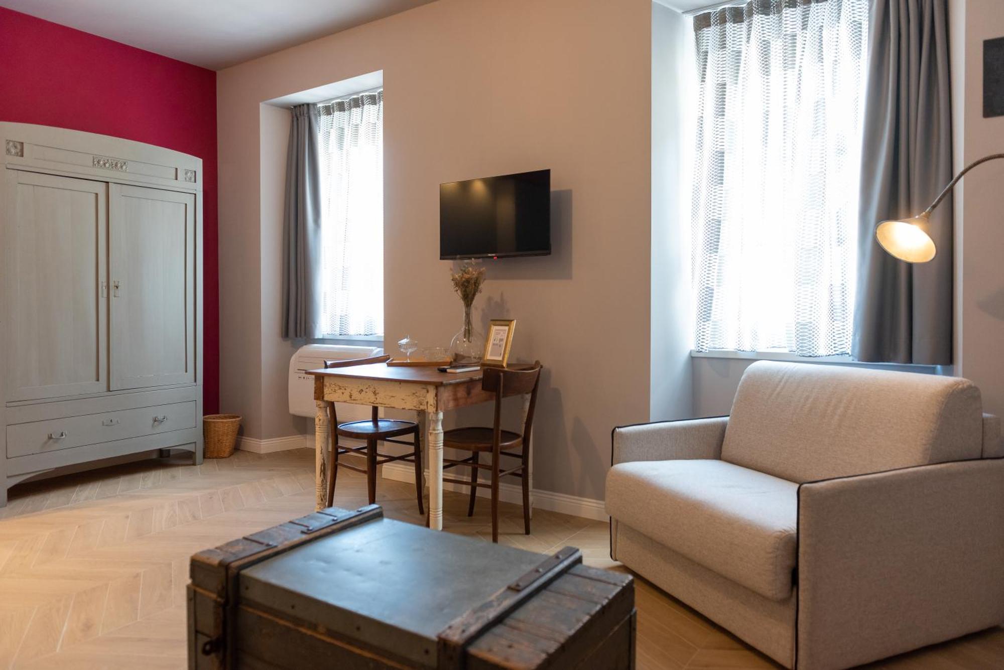 Regina Boutique Suites Trieste Ngoại thất bức ảnh