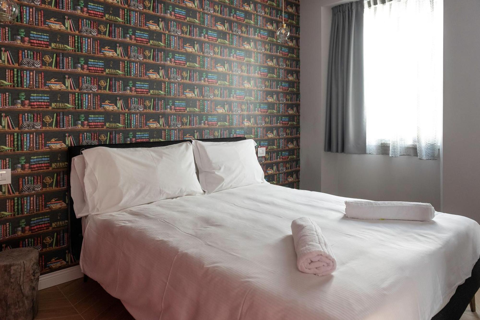 Regina Boutique Suites Trieste Ngoại thất bức ảnh